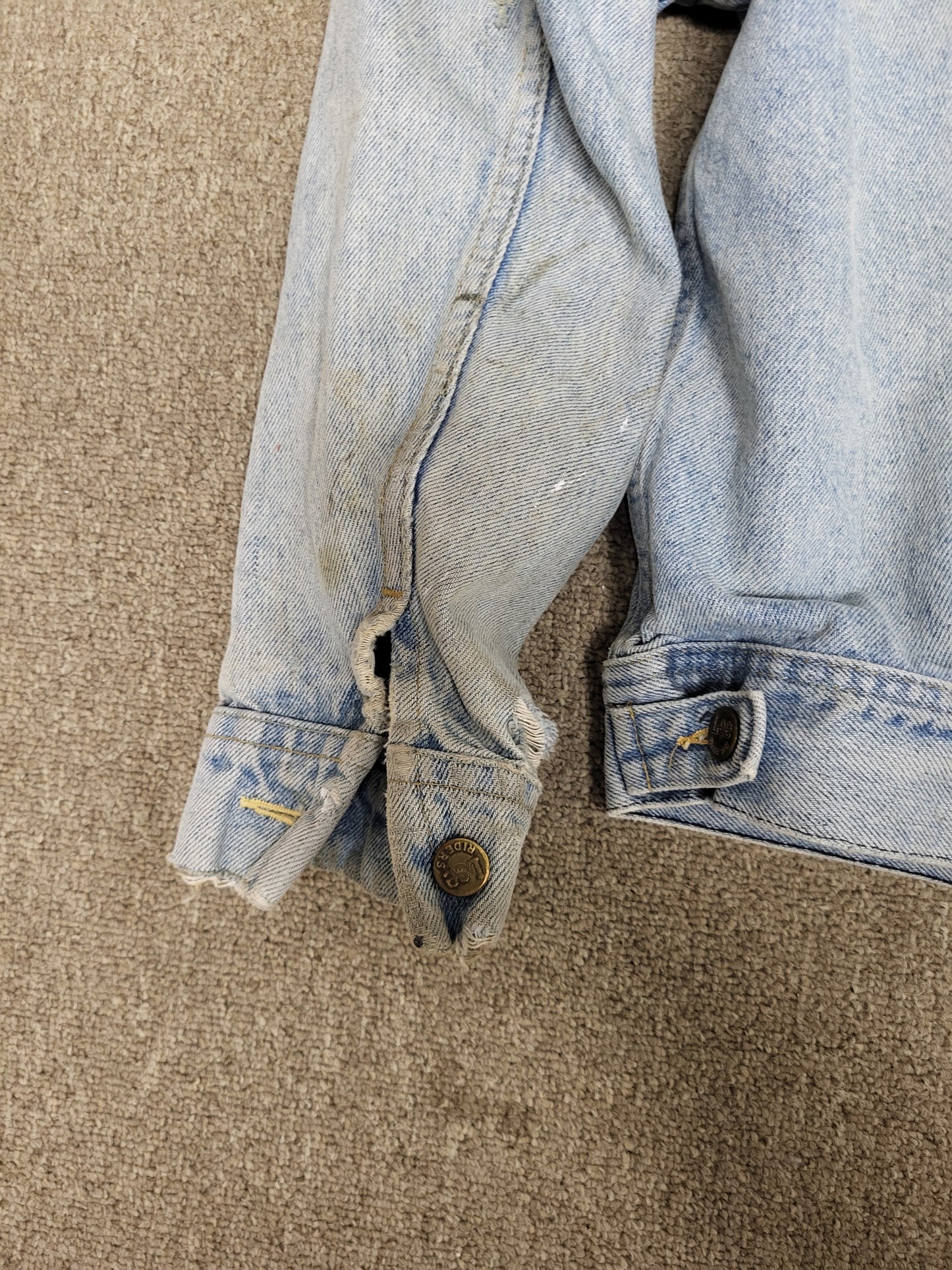 Vintage Lee Distressed Jean Jacket Size 44R