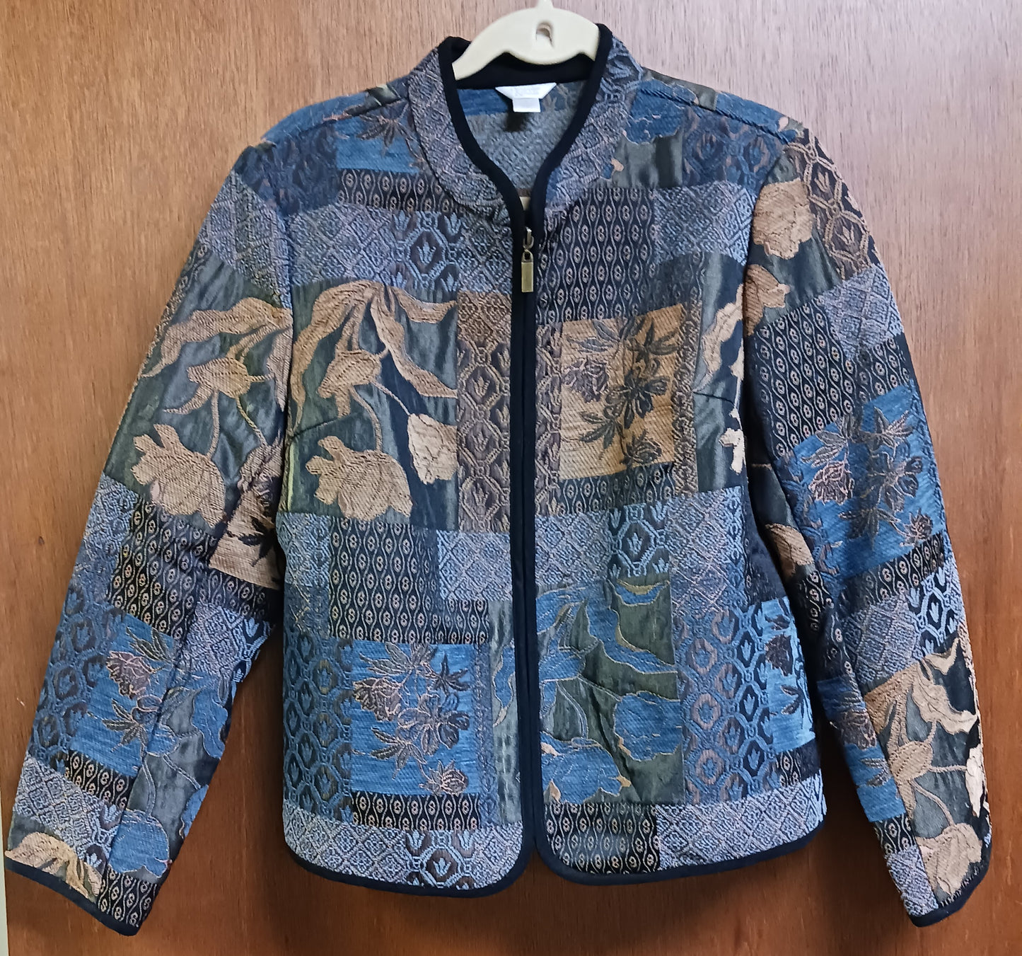 Christopher and Banks Women's Tapestry Blazer Jacket Size Large