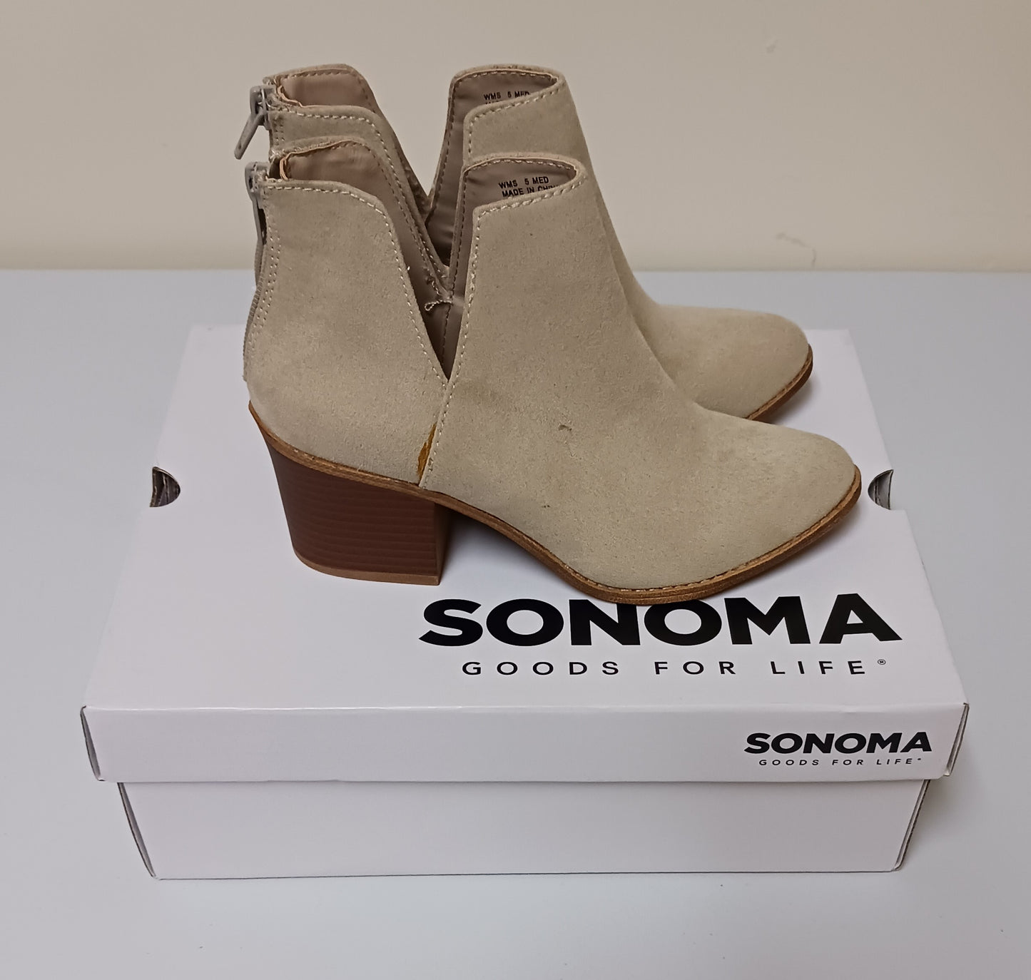 Sonoma Taupe Donkey Ankle Boots Size 5 thepurplecat thepurplecat (199)
