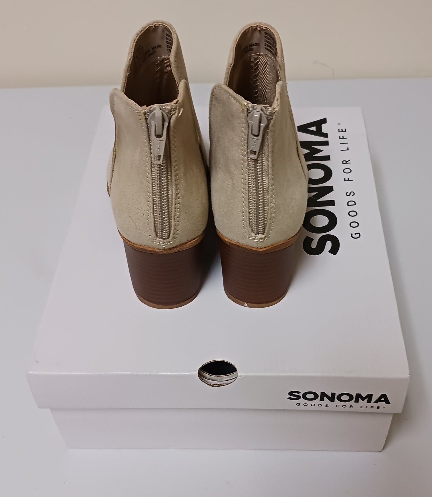 Sonoma Taupe Donkey Ankle Boots Size 5 thepurplecat thepurplecat (199)