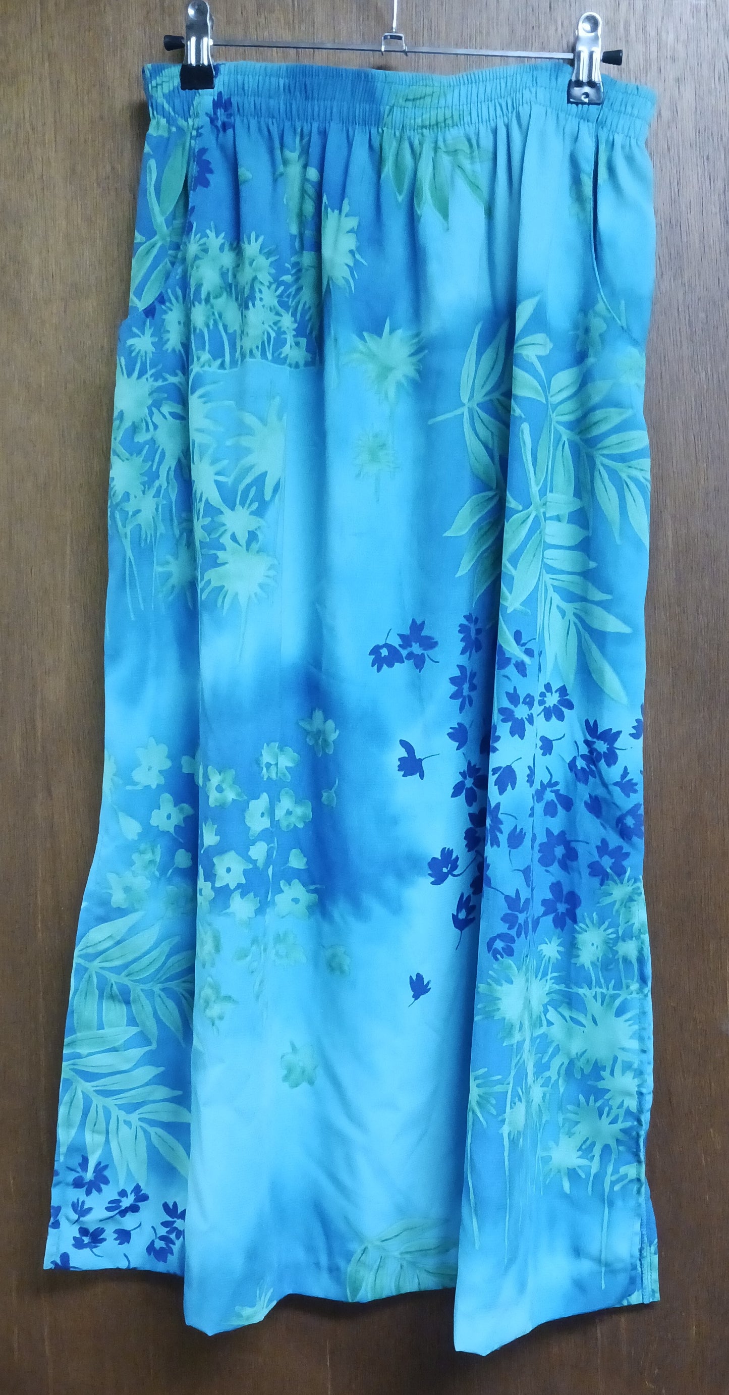 Sea Suns Skirt Top and Sheer Blouse Set Size Large