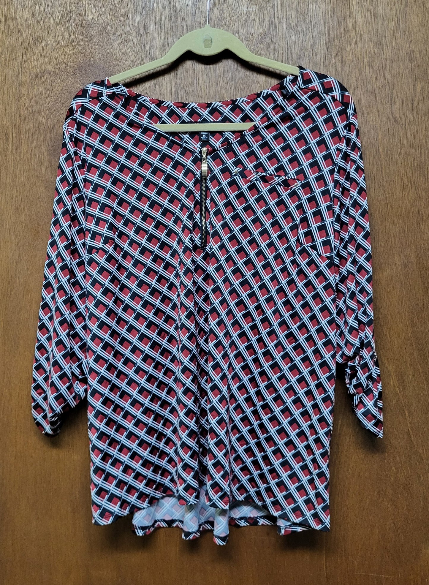 Roz & Ali Women's Red Black and White Top with Zipper 1X