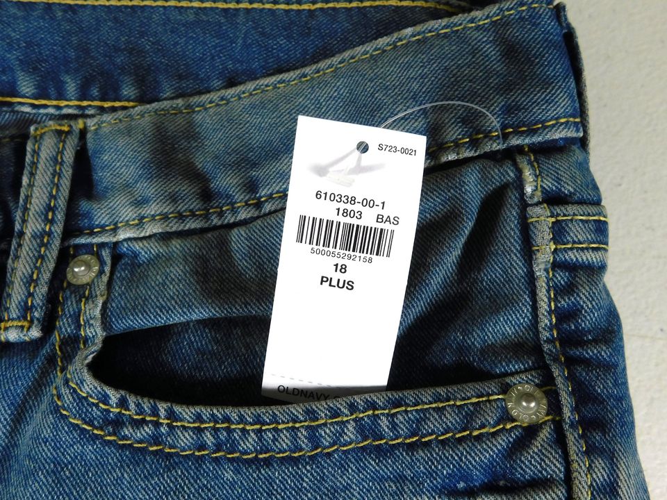 Old Navy Boot-Cut Jeans Size 18 Plus