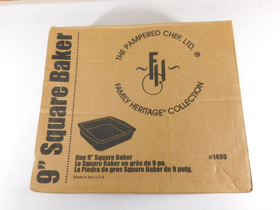 Pampered Chef 9" Square Baker with Box