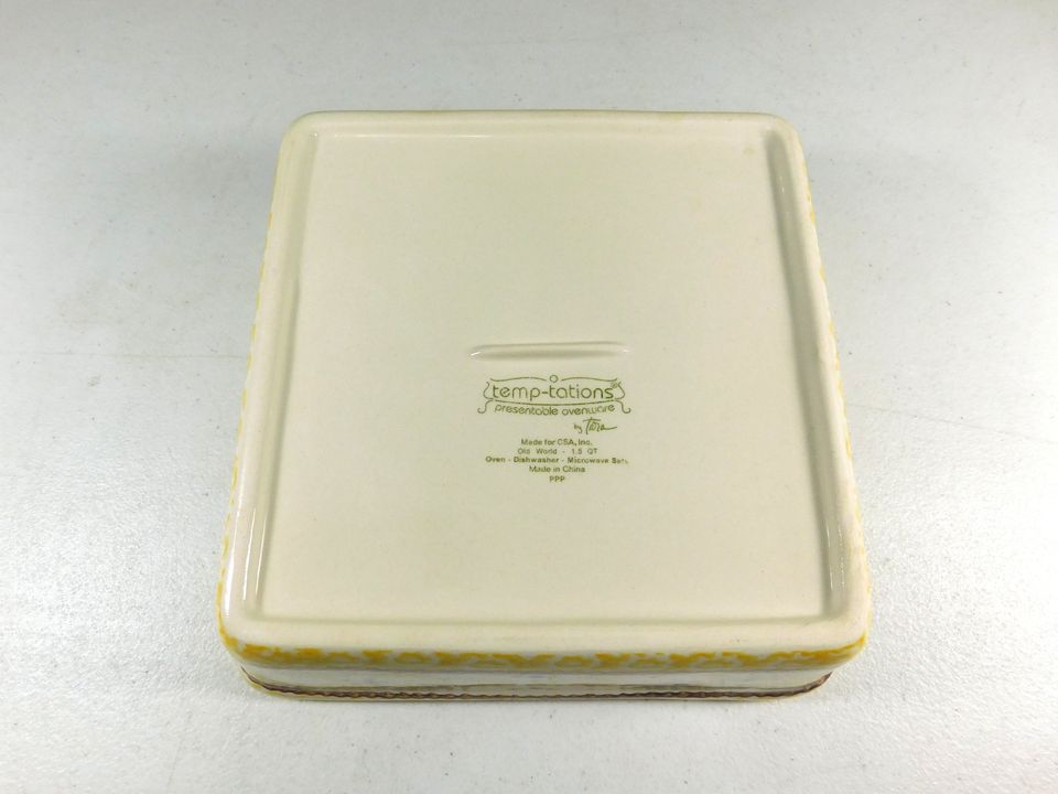 Temp-tations 1.5 QT and 2.0 QT Dishes with Holders and Trivets