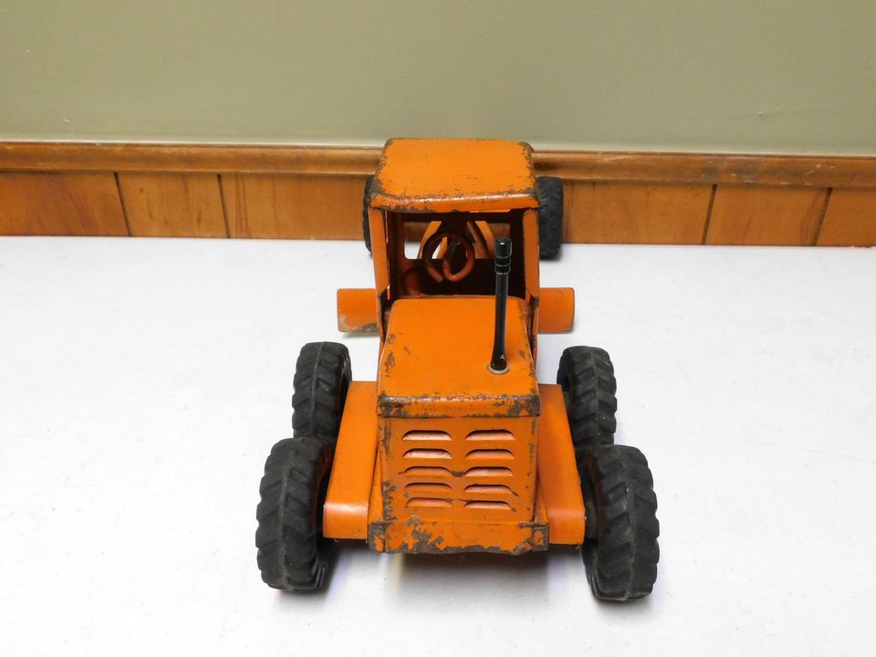 Vintage Orange Tonka Pressed Metal Road Grader