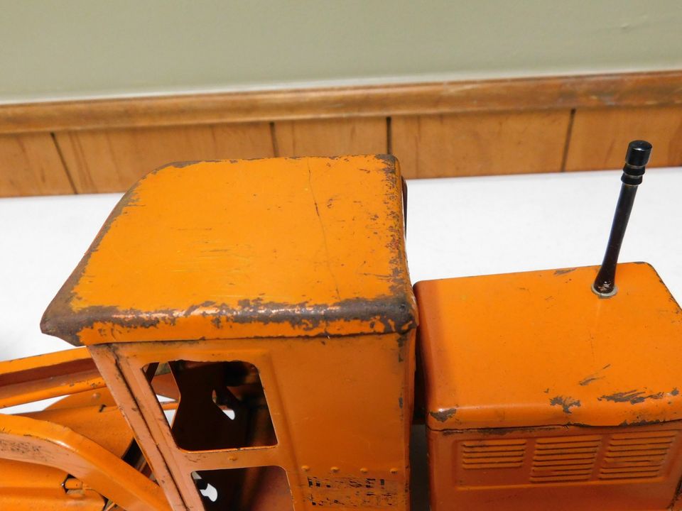 Vintage Orange Tonka Pressed Metal Road Grader
