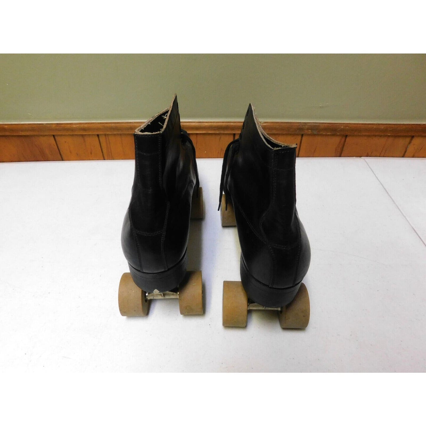 Vintage Black Roller Derby Skates Size 10 with Box