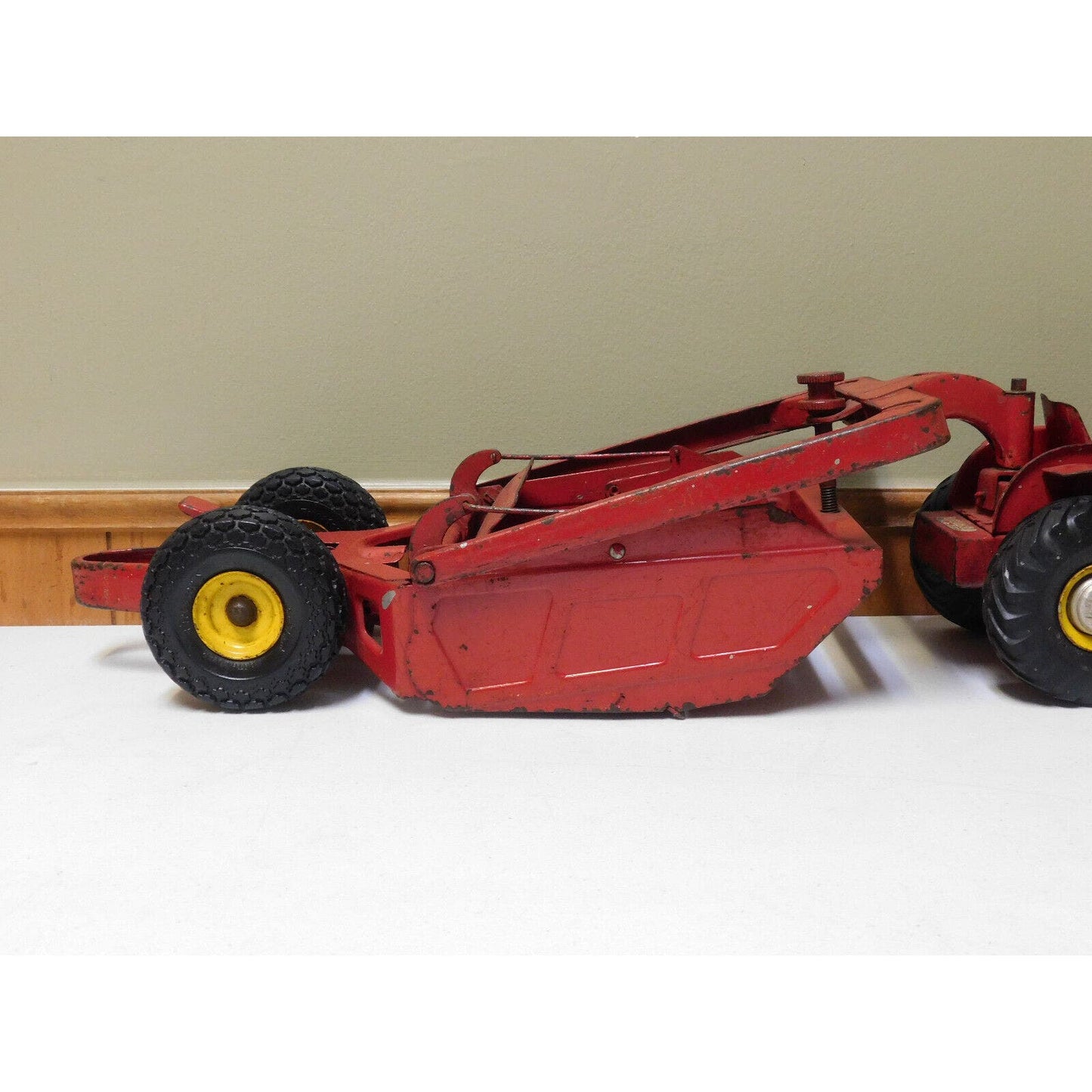 Vintage Red Heiliner Pressed Steel Earth Mover Scraper