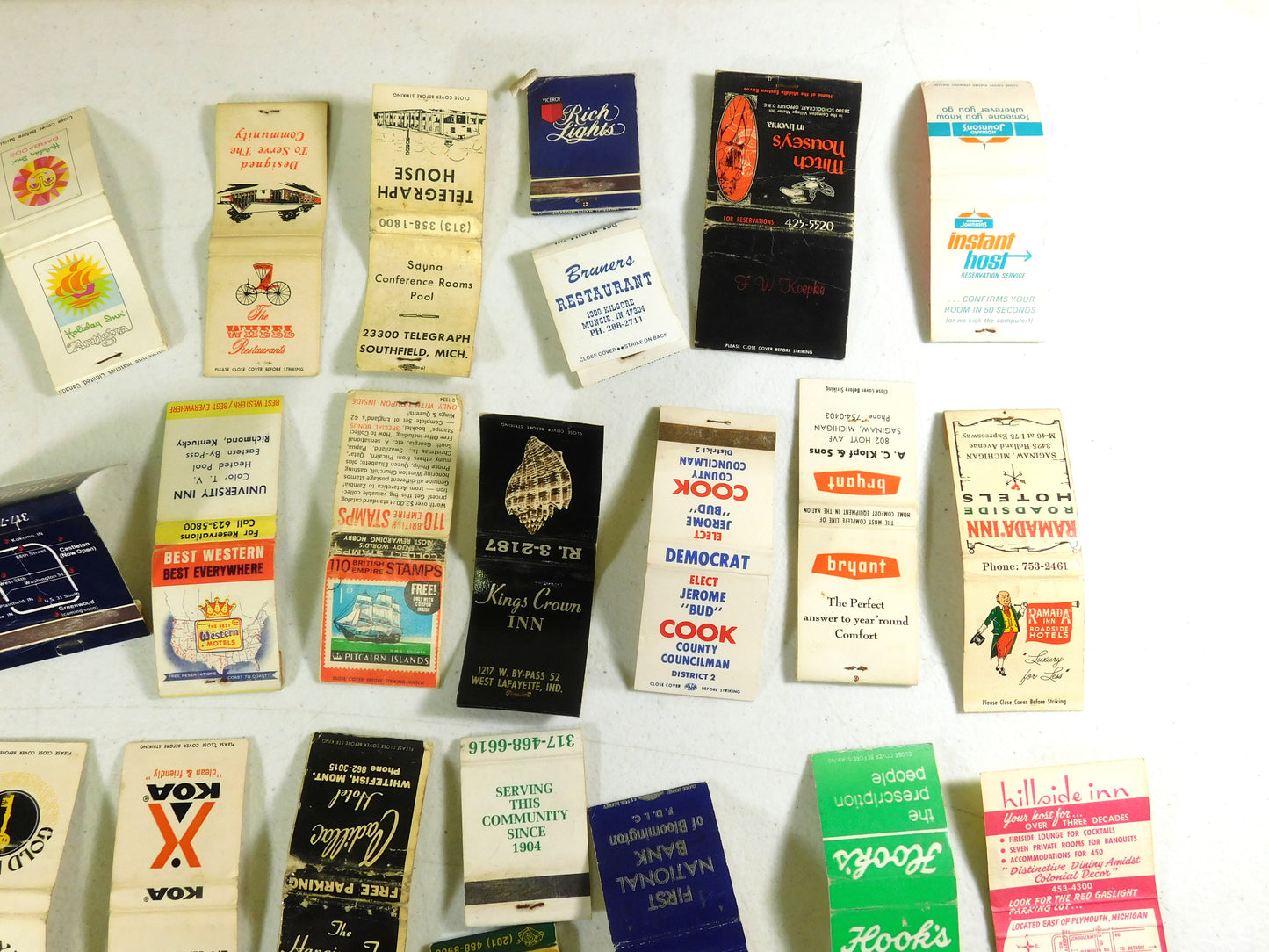 Lot of Vintage Empty Matchbooks Advertisements