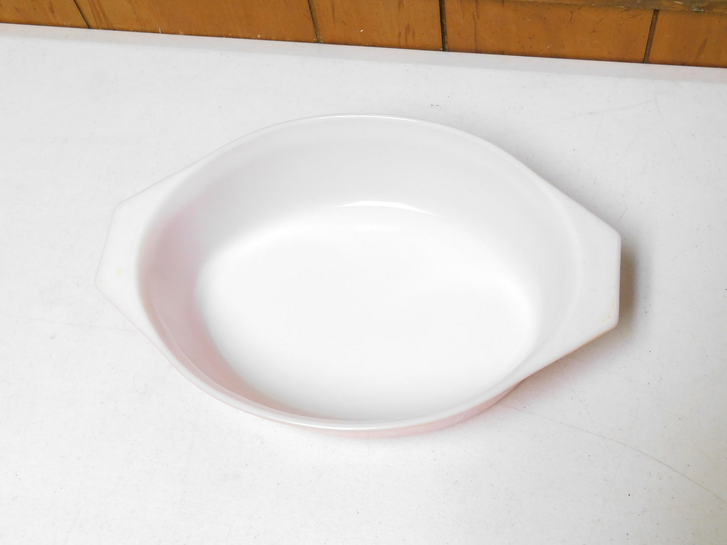 Vintage Pink Pyrex White Flower 2 1/2 QT Baking Bowl 045