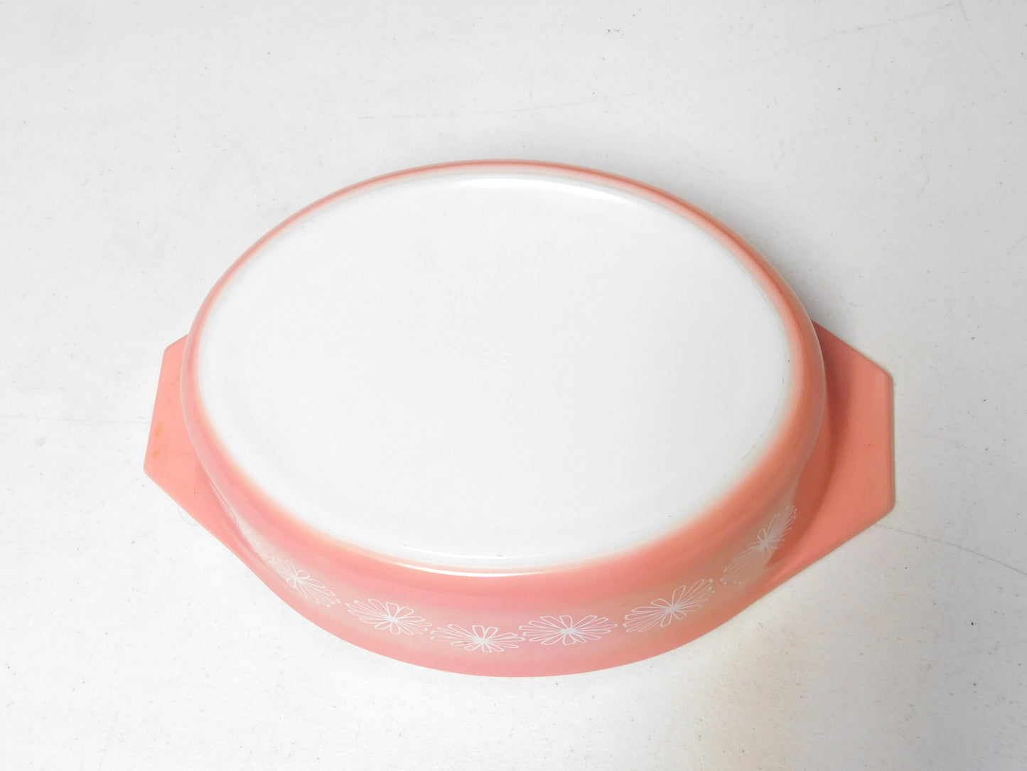 Vintage Pink Pyrex White Flower 2 1/2 QT Baking Bowl 045
