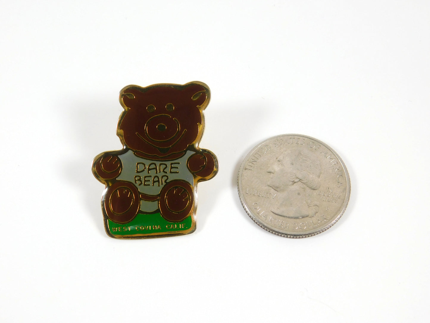 Vintage Gold Tone Dare Bear Lapel Pin