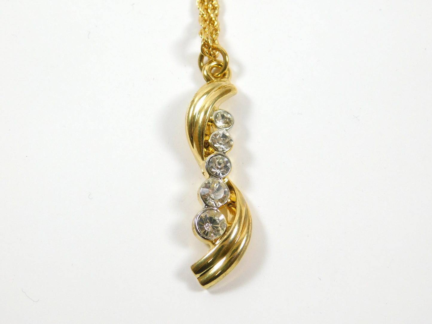 Gold Tone Rhinestone Necklace