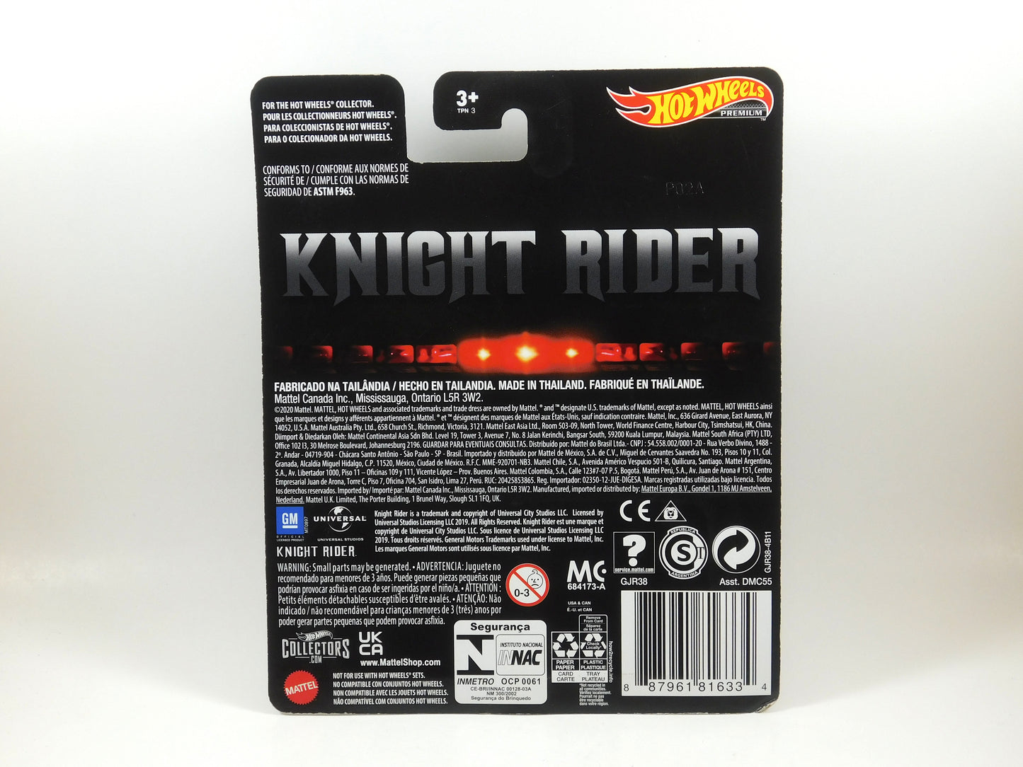 Hot Wheels Knight Rider K.I.T.T. Super Pursuit Mode with Real Riders