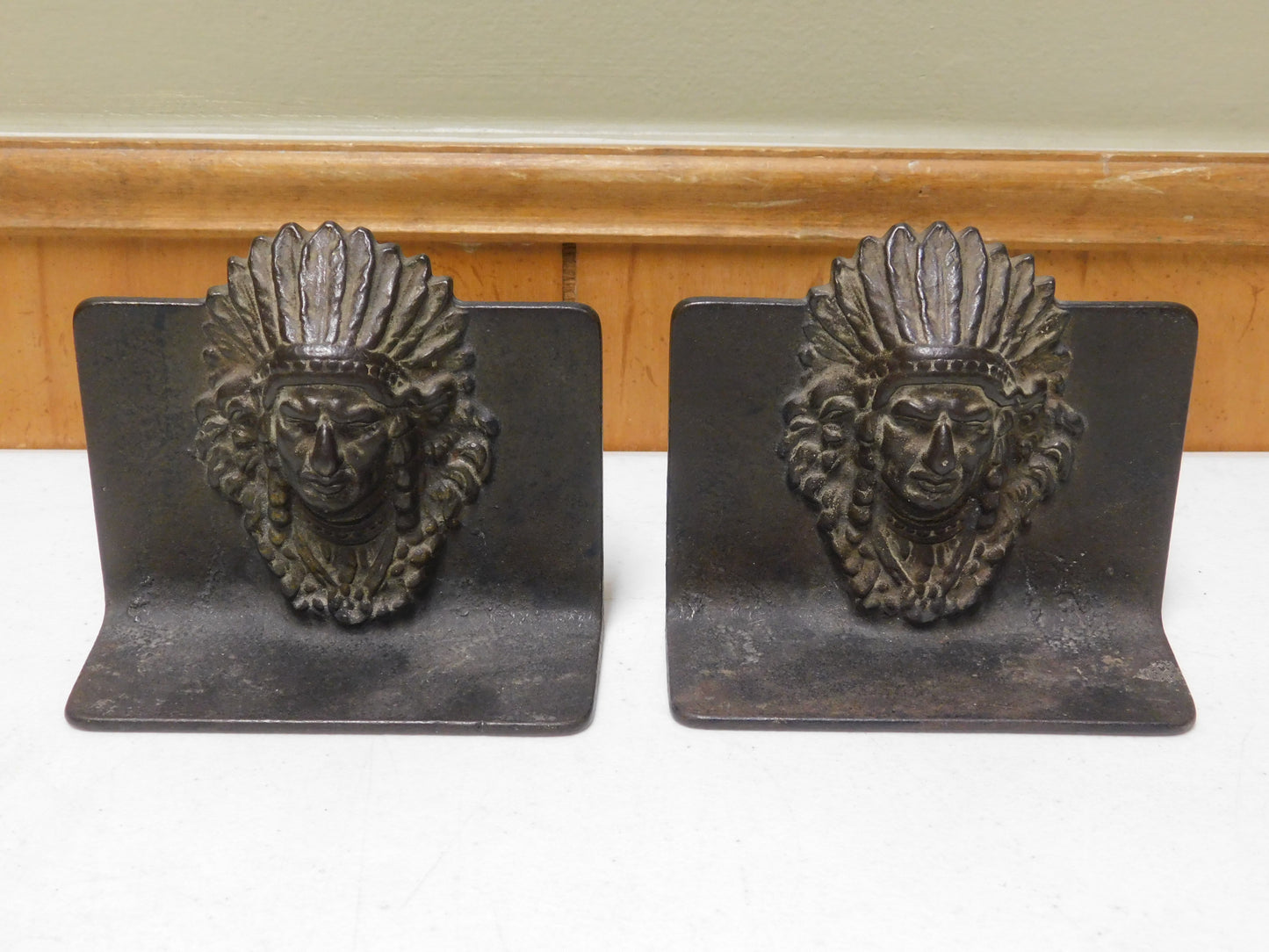 Vintage Native American Indian Chief Metal Bookends