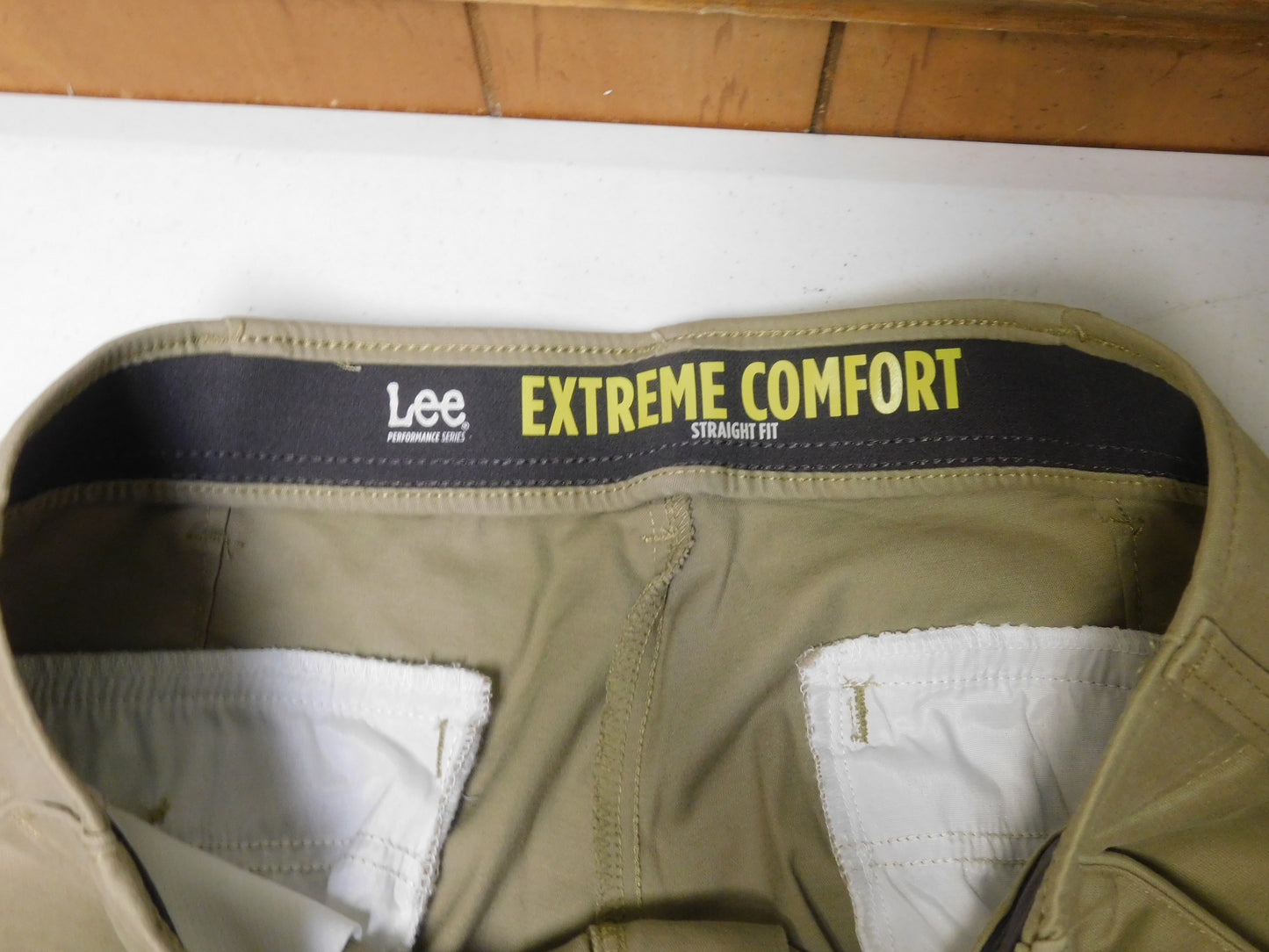 Lee Performance Series Extreme Comfort Straight Fit Pants 36 x 30