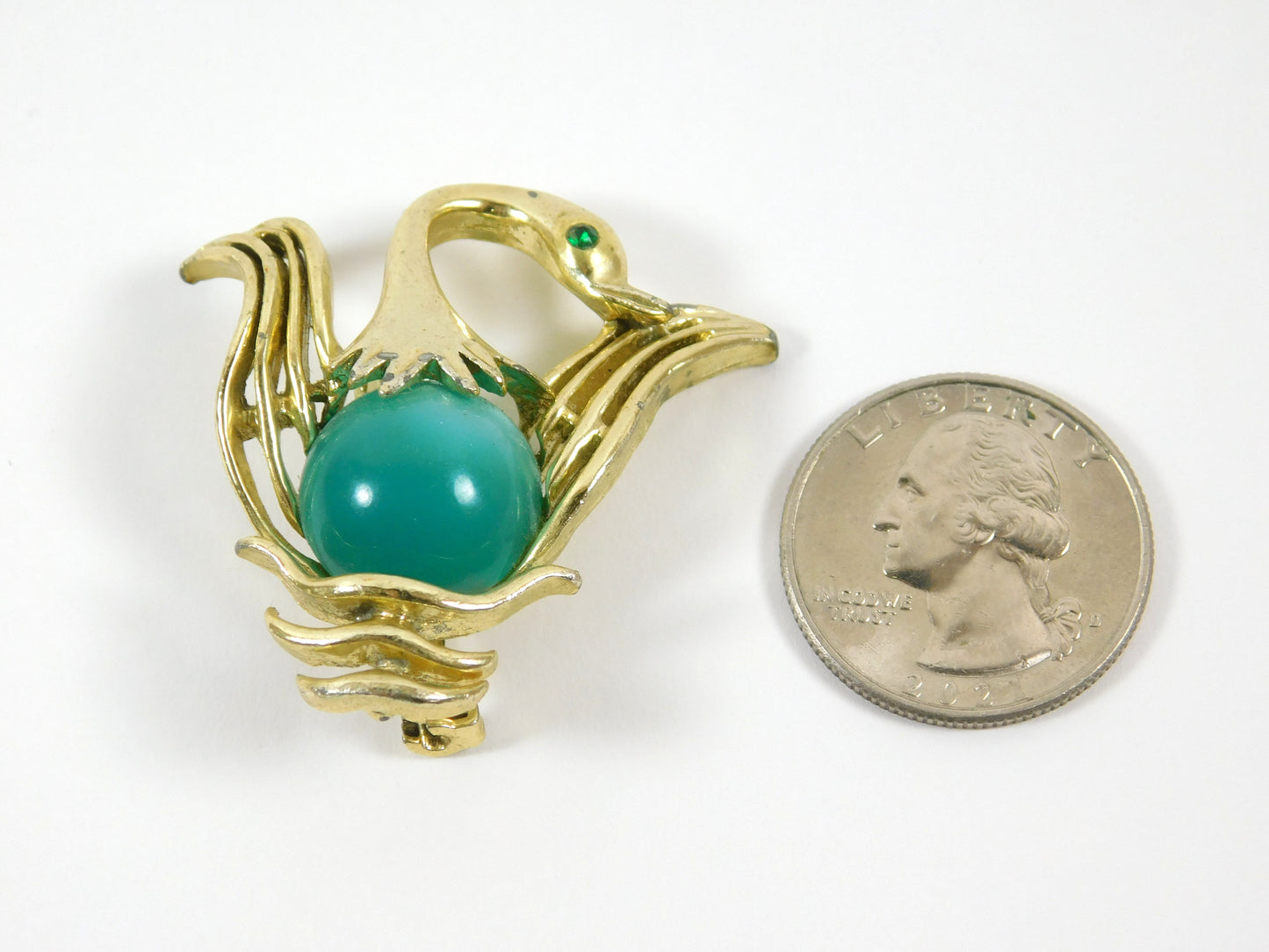 Vintage Gold Tone Jelly Belly Teal Swan Bird Brooch Pin w/ Green Rhinestone Eye
