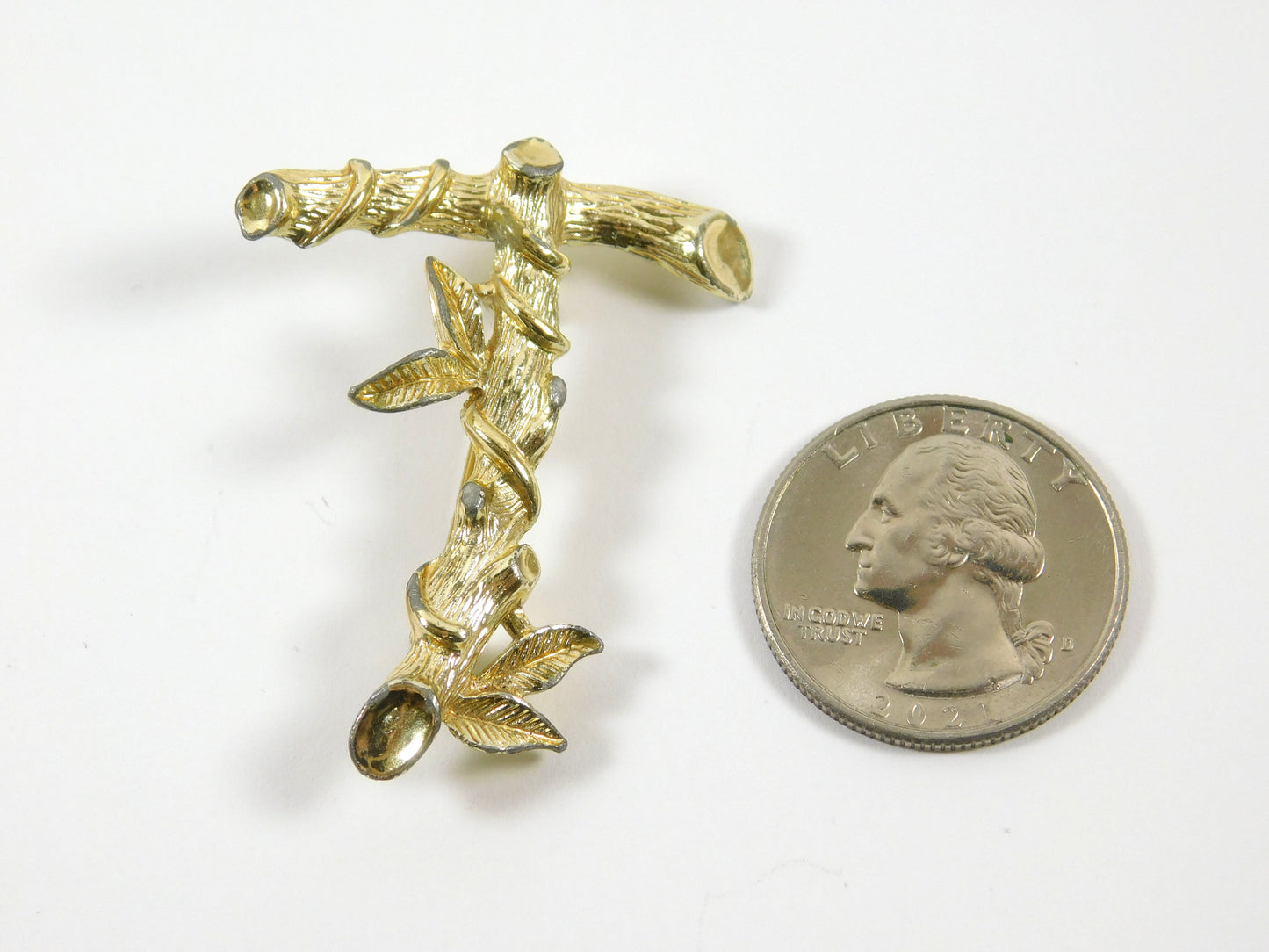 Vintage Sarah Coventry Gold Tone Bamboo Branch "T" Shaped Lapel Pin Brooch