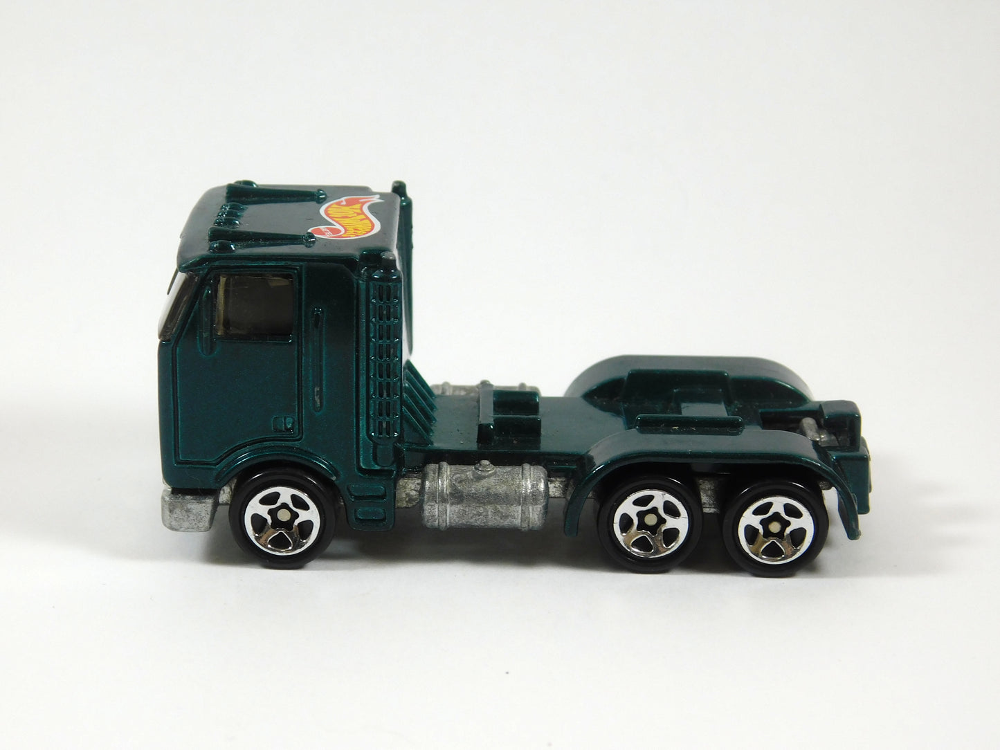 Vintage 1986 Hot Wheels Green Semi Cab Truck