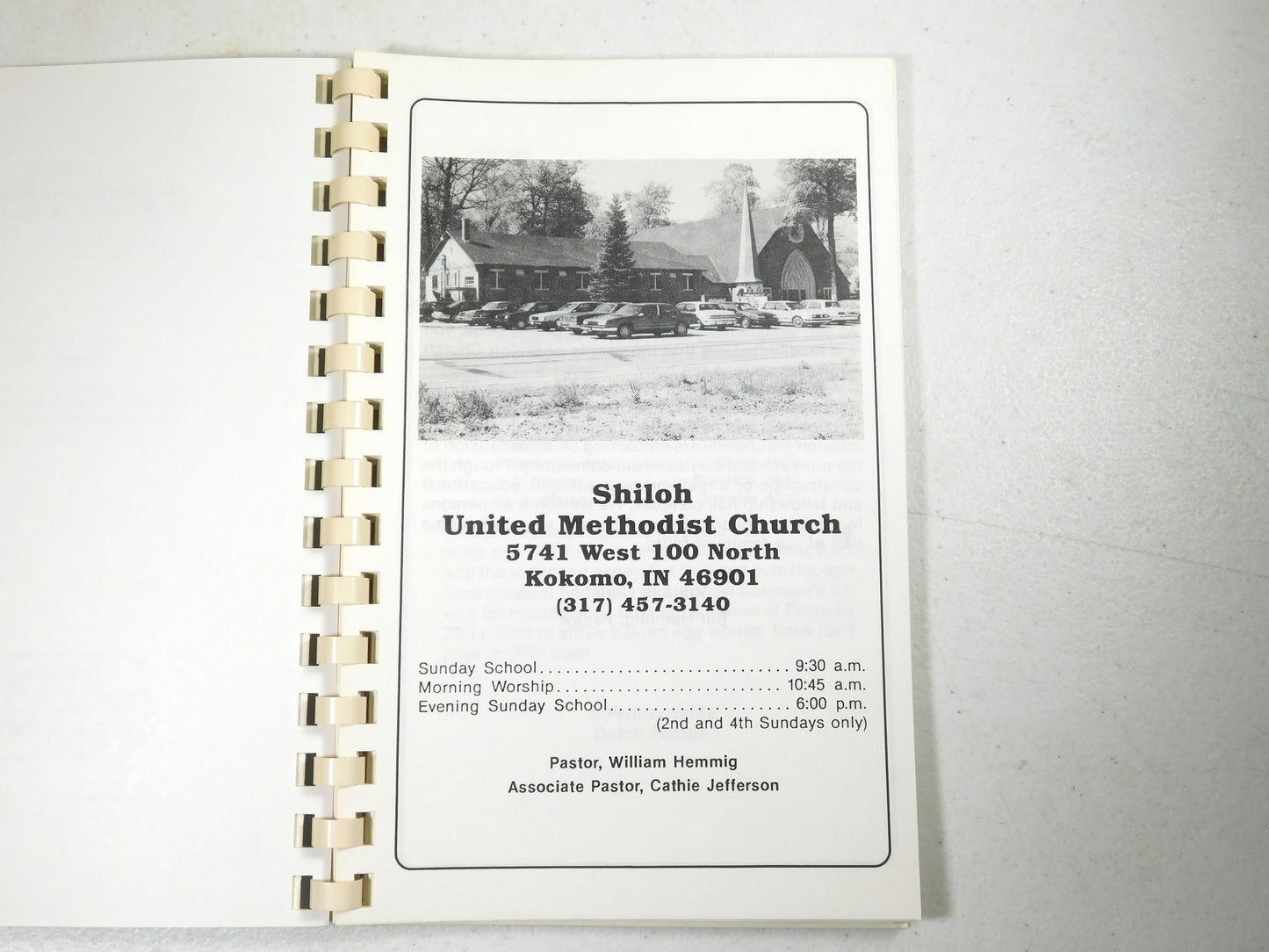 Vintage 1991 Heavenly Delights Shiloh United Methodist Church Cookbook