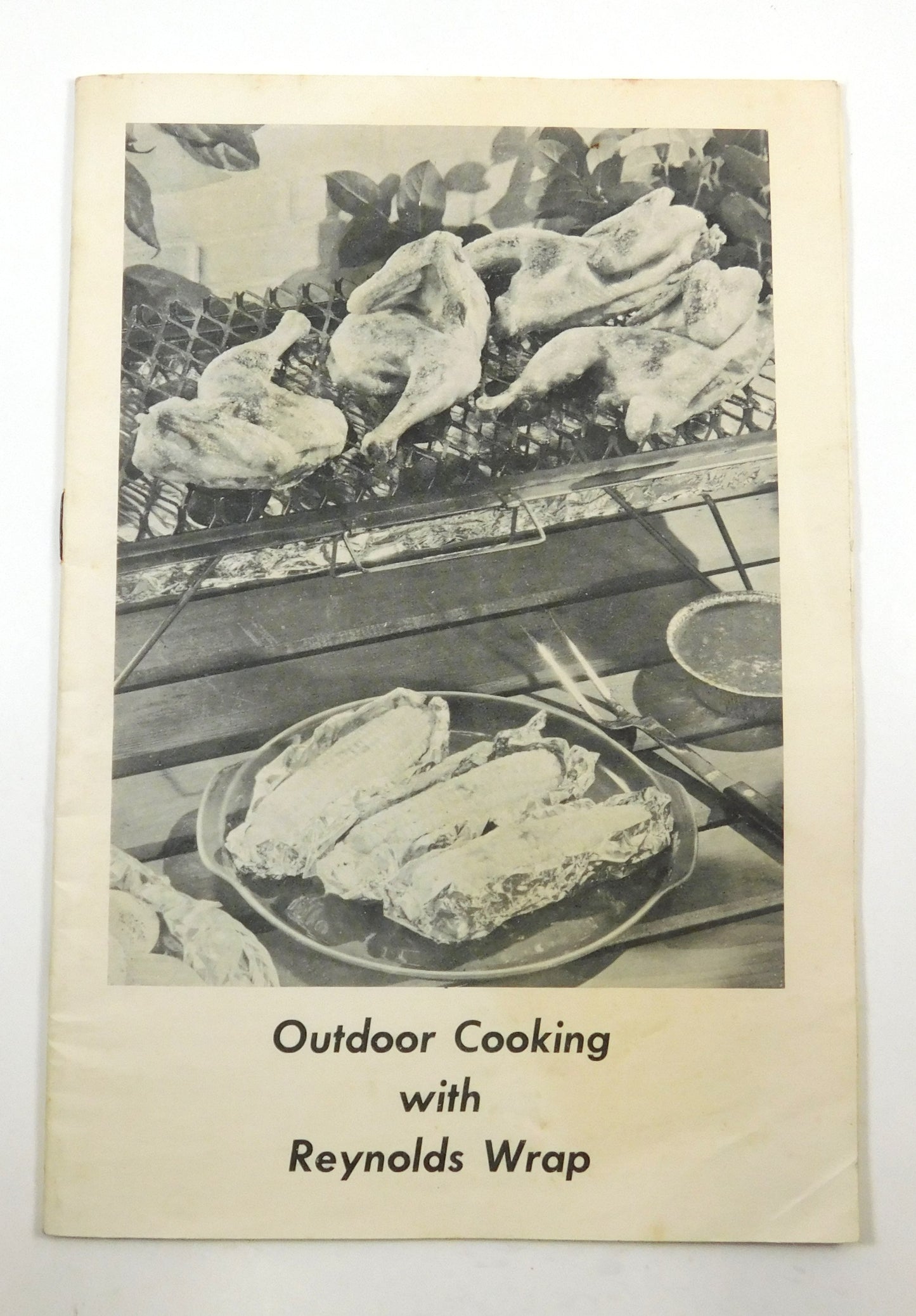 Vintage Outdoor Cooking with Reynolds Wrap Cookbook