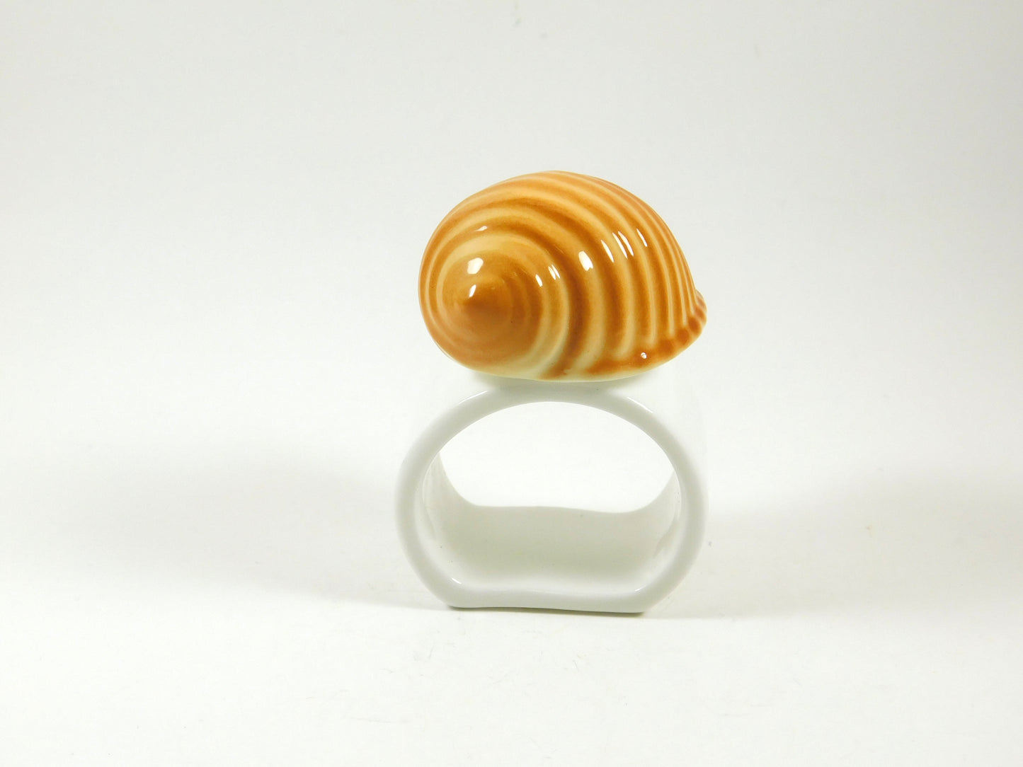 Set of 6 Audrey Seashell Napkin Holders Rings