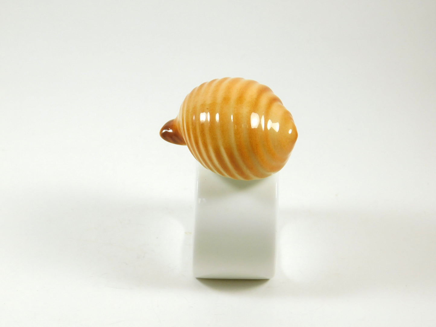 Set of 6 Audrey Seashell Napkin Holders Rings