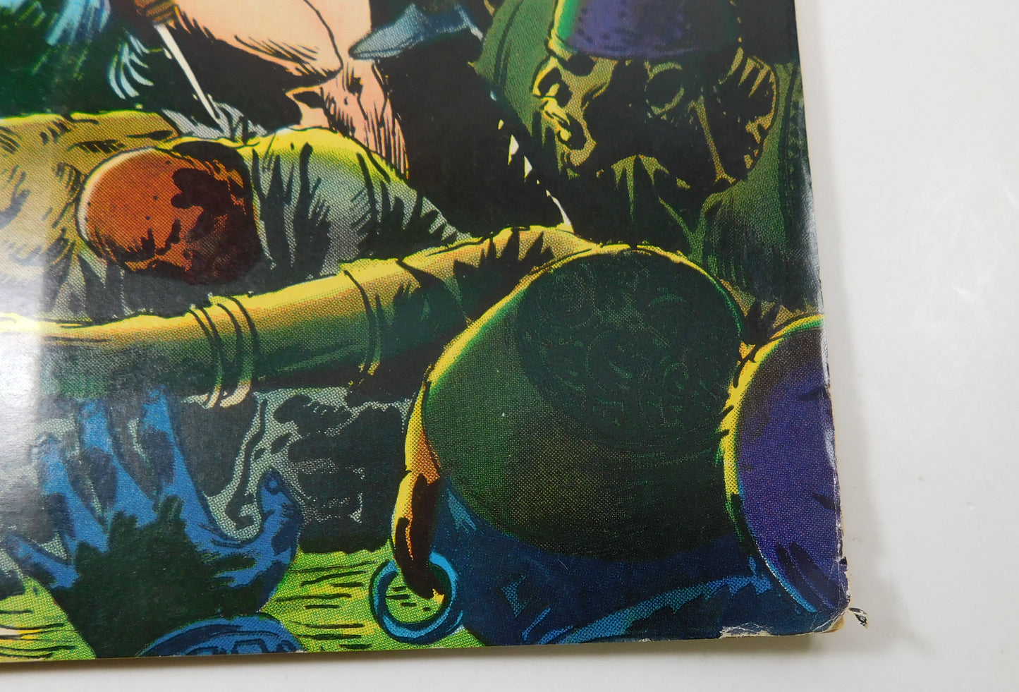 Vintage 1972 Tarzan The Apeman Enters The Mine of Hell! No. 215 DC Comic Book