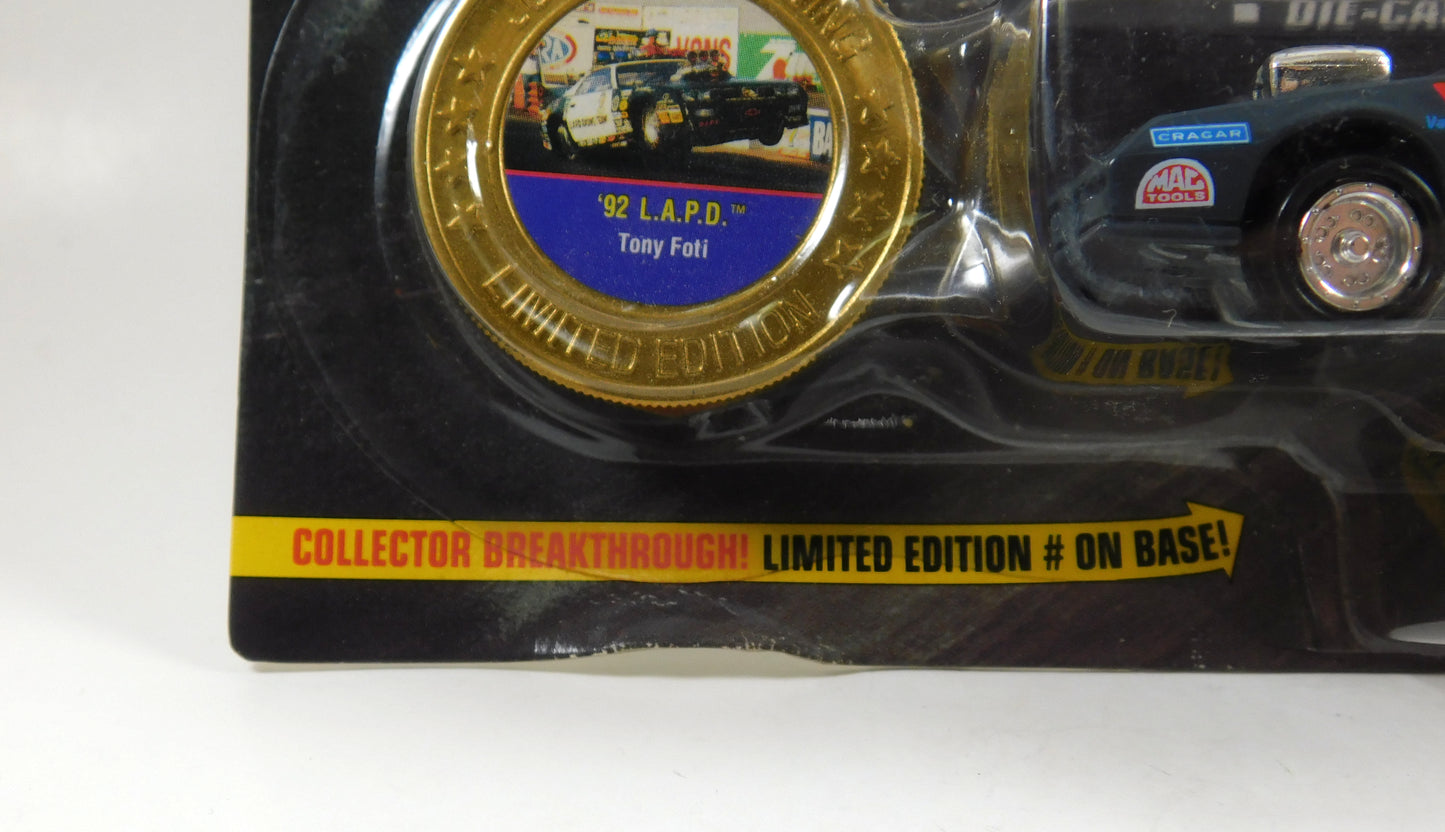 Johnny Lightning Dragsters USA '92 L.A.P.D. Tony Foti Gray and White Police Car