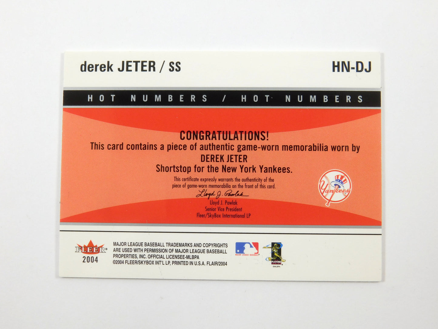 Flair Derek Jeter Hot Numbers NY Yankees Authentic Game-Worn Memorabilia Card