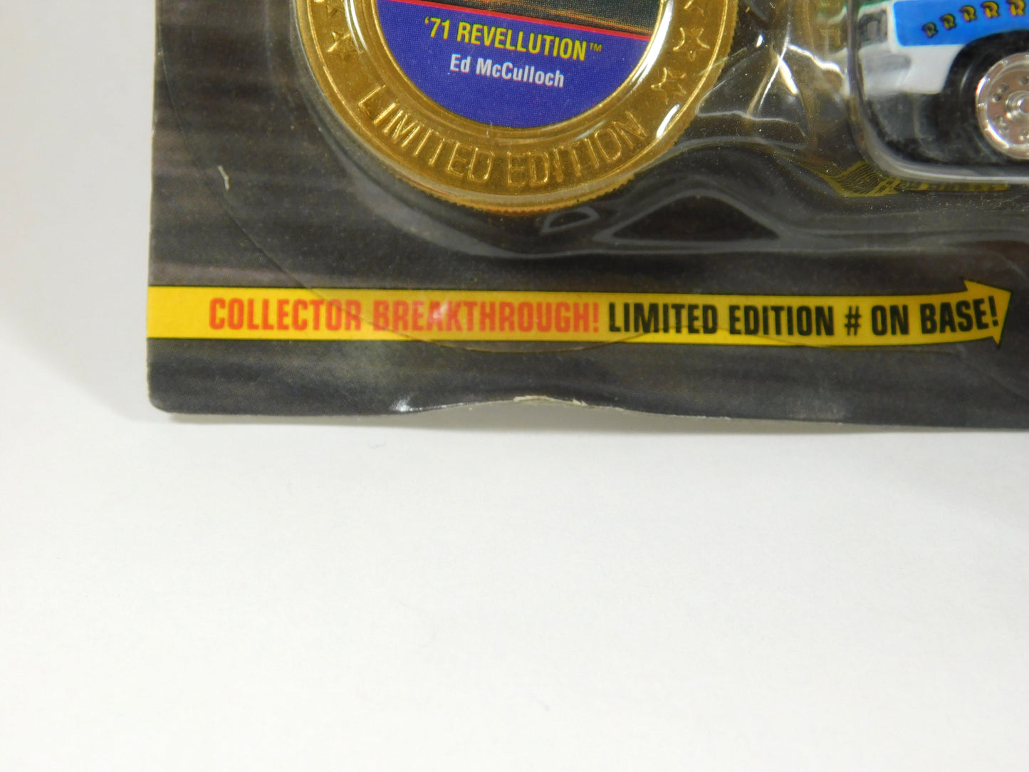 Johnny Lightning Dragsters USA '71 Revellution Ed McCulloch Green and White Car