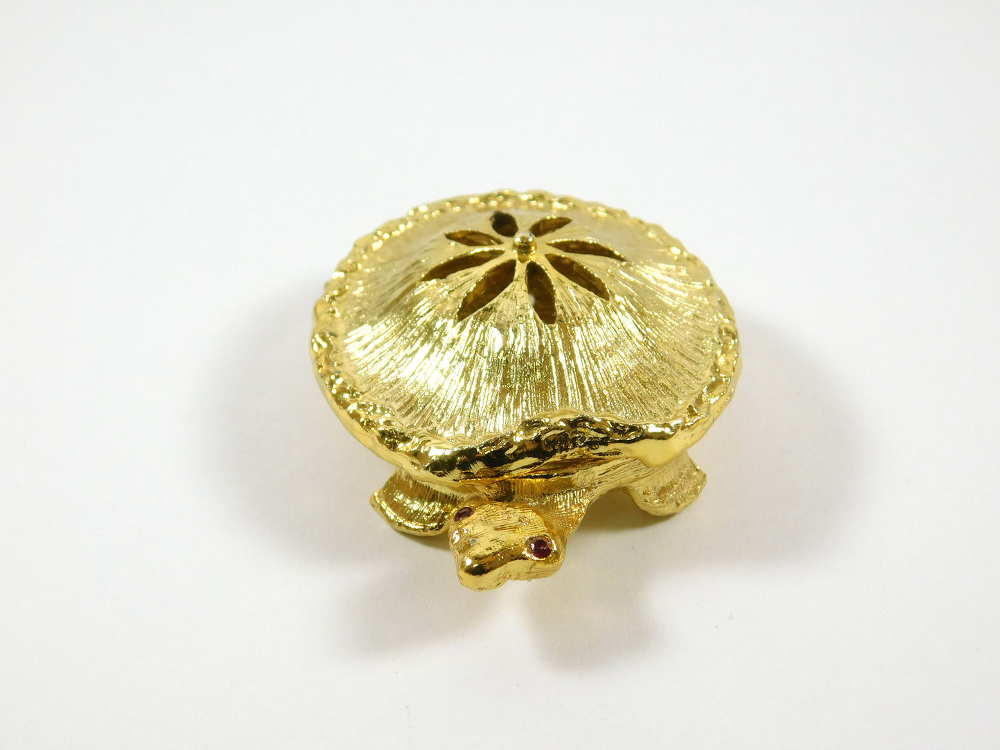 Vintage Textured Gold Tone Metal Turtle Trinket Ring Earring Holder