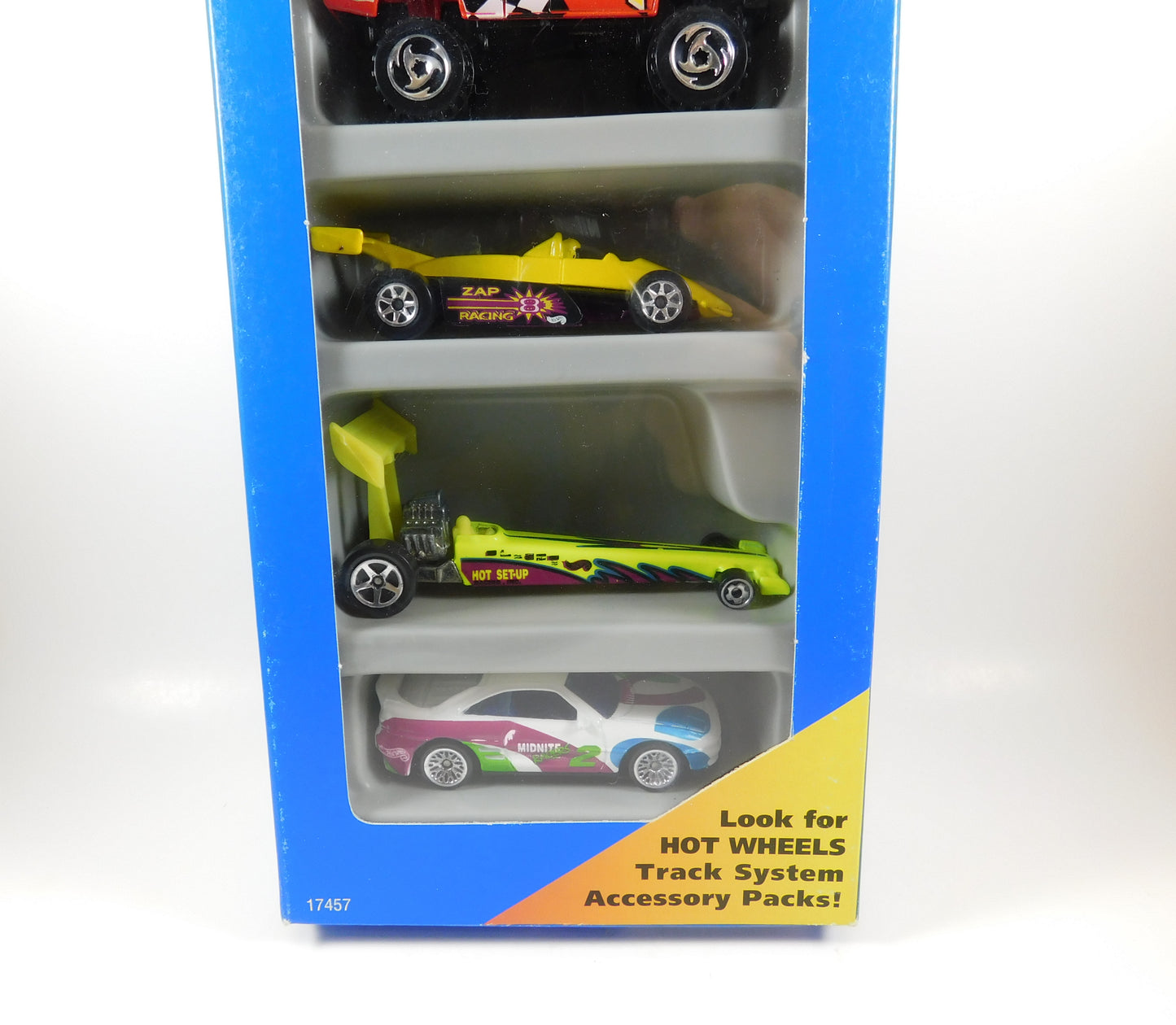 Hot Wheels Racing World Gift Pack