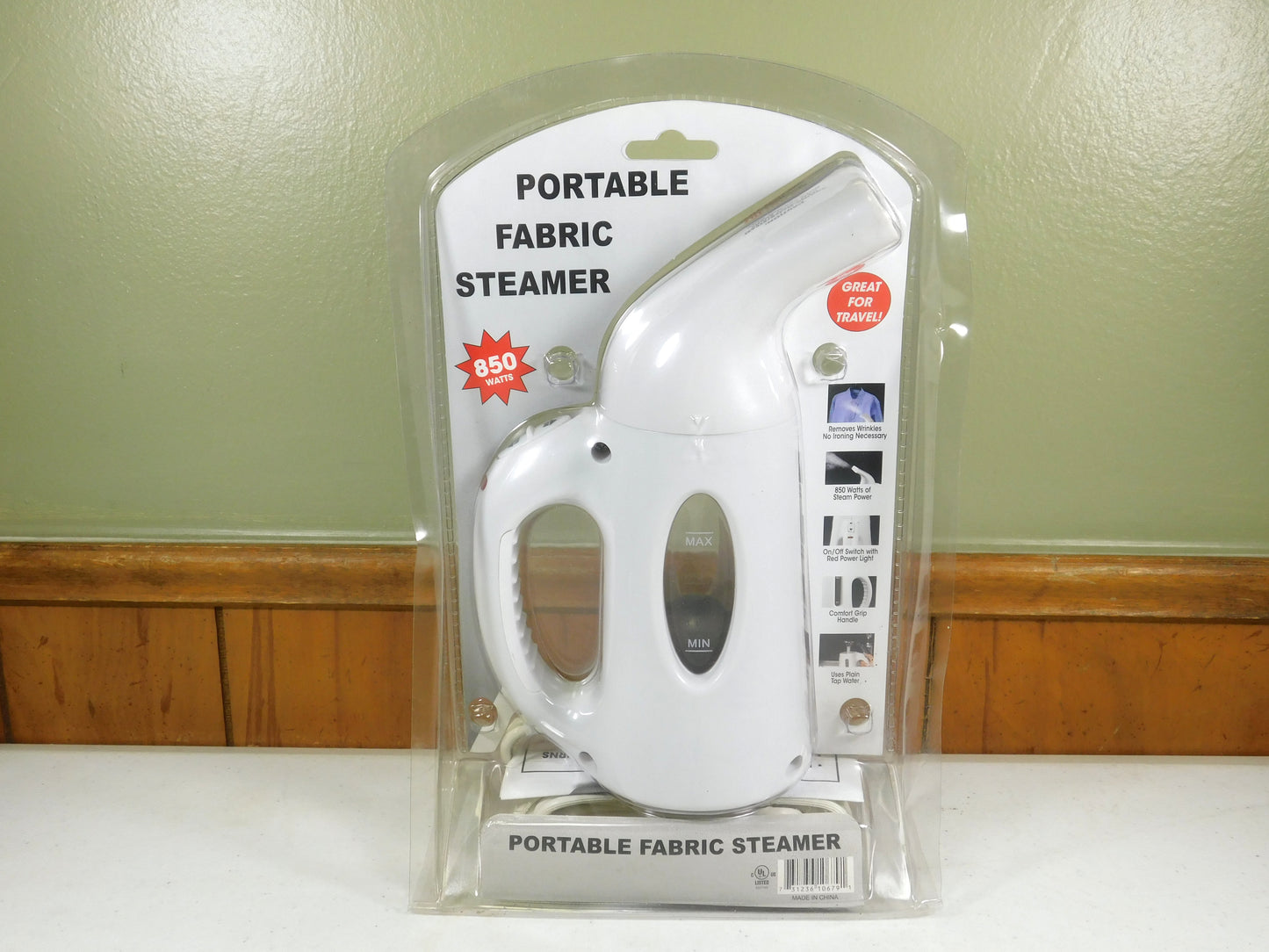 New Portable Fabric Steamer 850 Watt