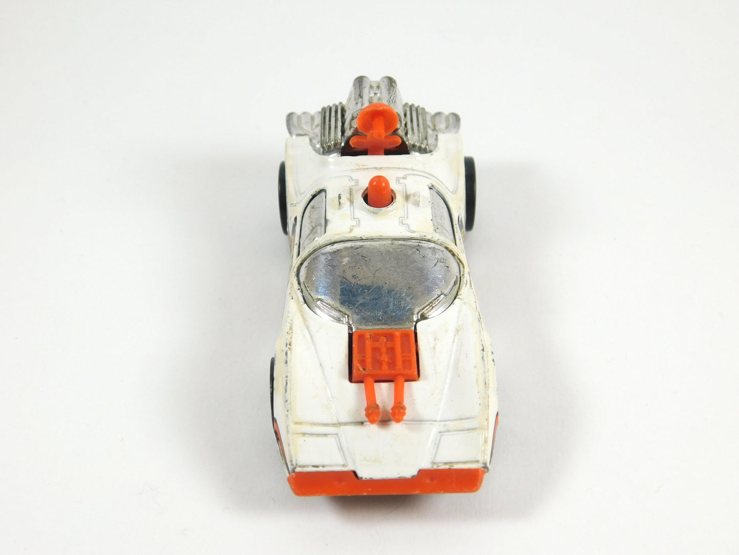 Vintage 1977 Hot Wheels White Science Friction Space Cop