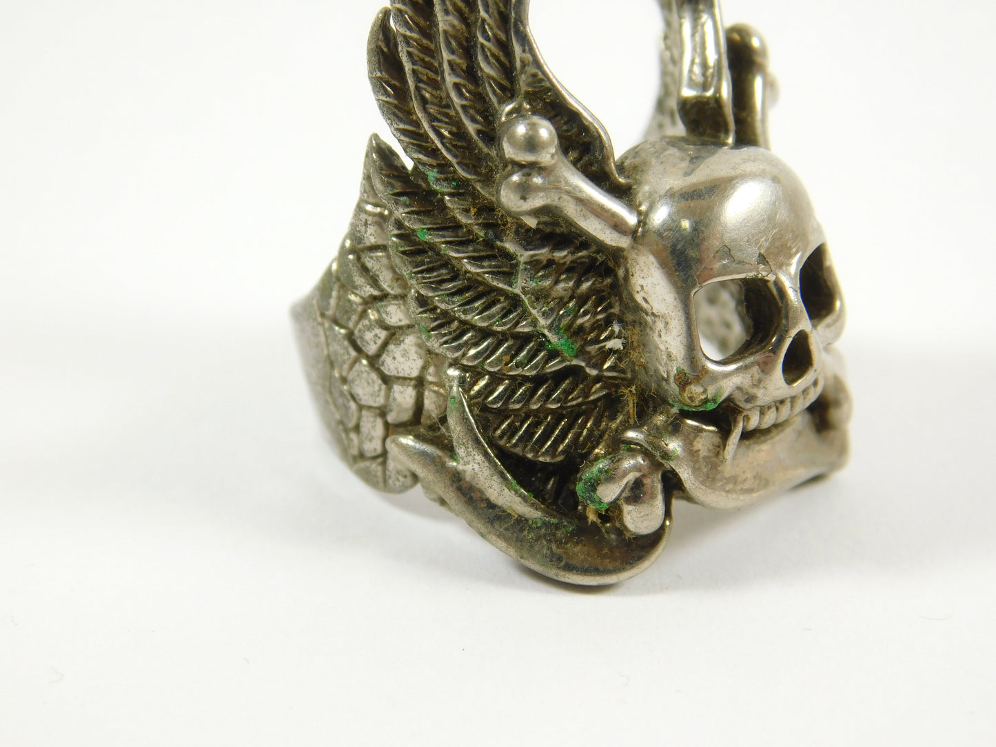 Vintage 1986 G&S Metal Skull and Crossbones with Wings Ring