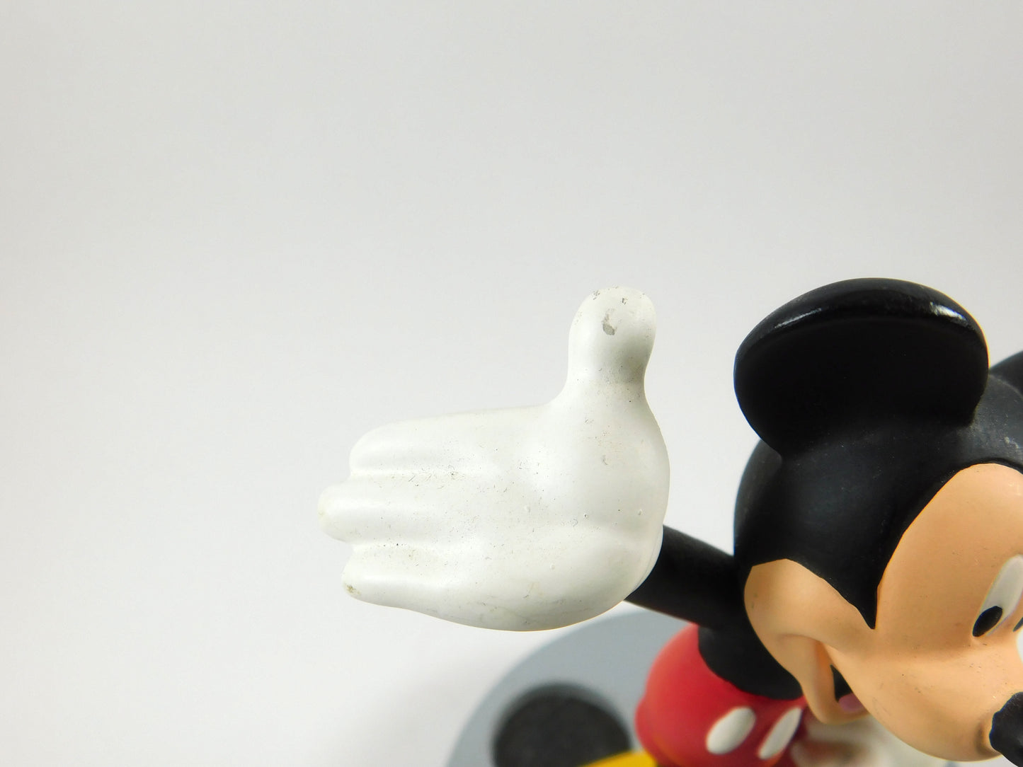1999 Disney Applause Mickey Mouse on Film Reel Figurine