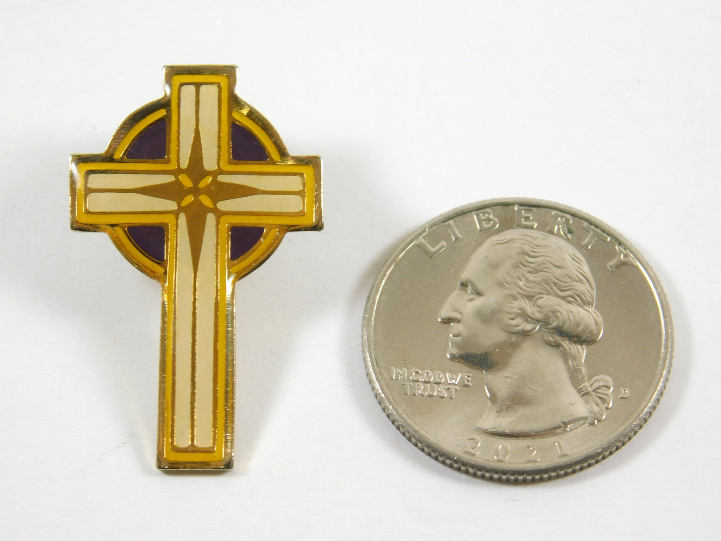 Vintage Swib 1980 Cross Gold Tone Lapel Pin