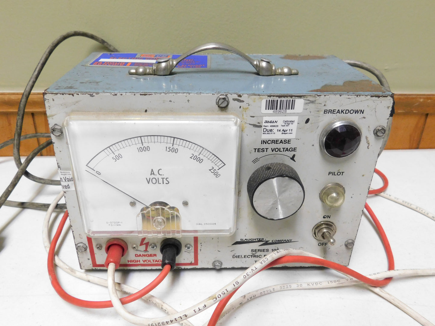 Vintage Slaughter Company Series 106-2.5W Dielectric Breakdown Tester Untested