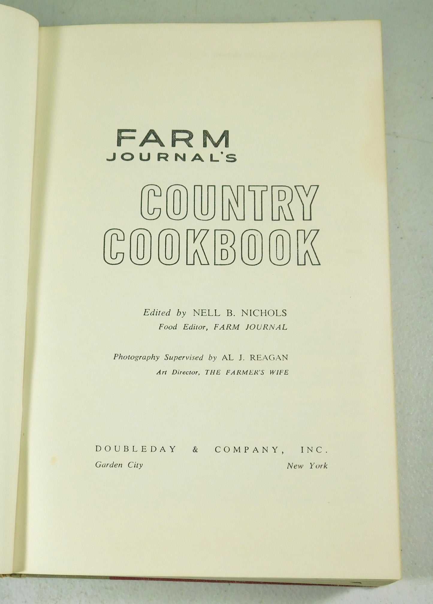 Vintage 1959 Farm Journal's Country Cookbook by Nell B. Nichols