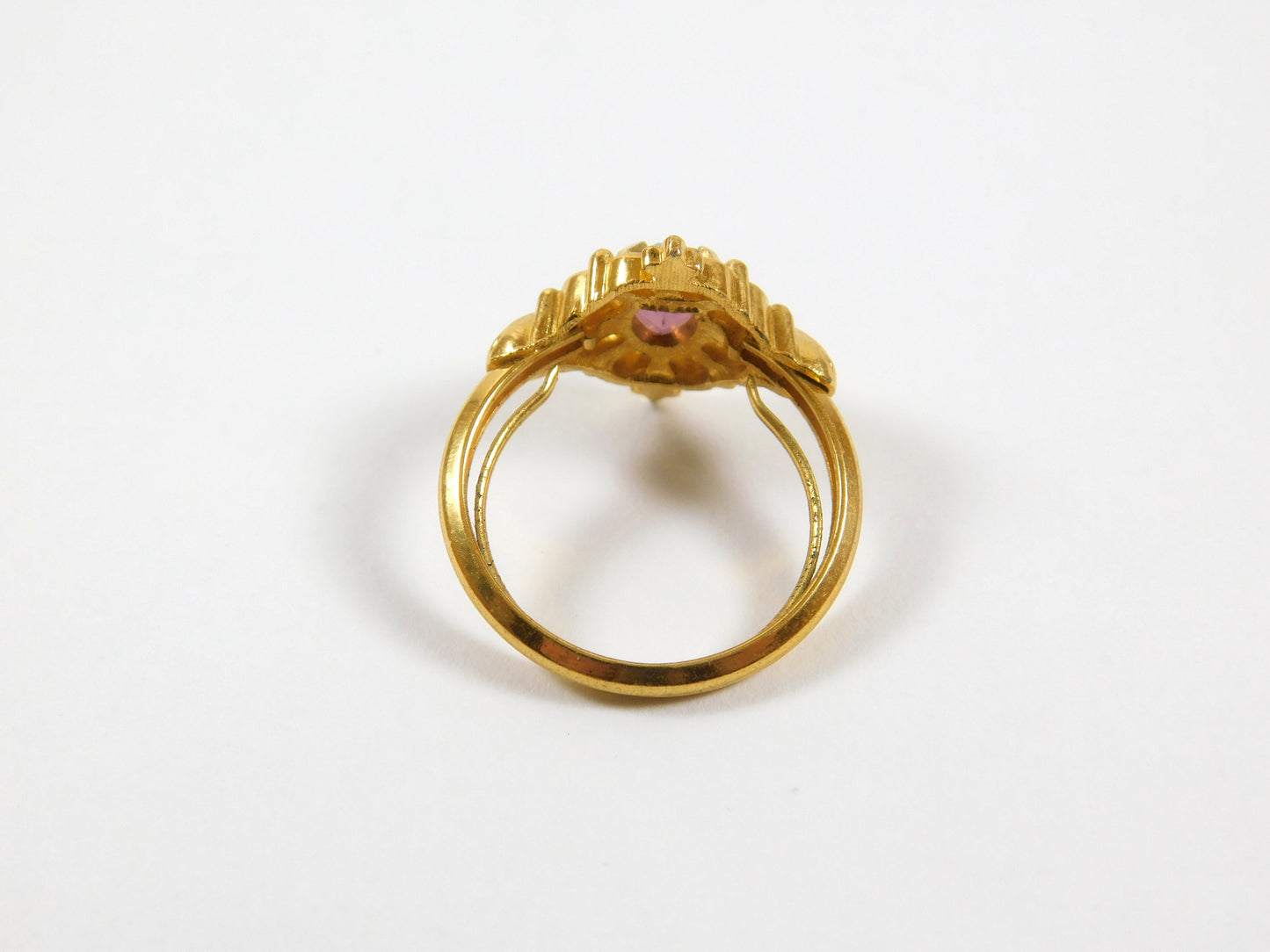 Vintage Avon Gold Tone Venetian Lace Ring Size 8.75
