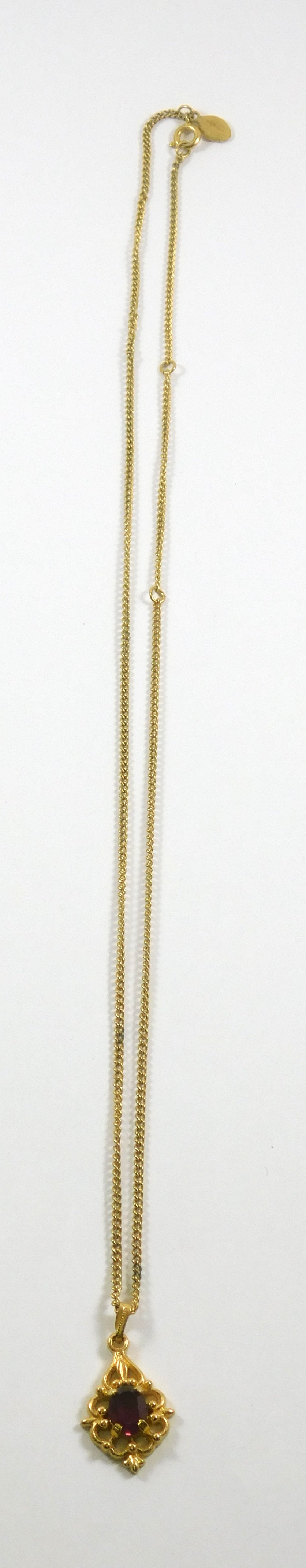 Vintage Avon Gold Tone Purple Gem Necklace