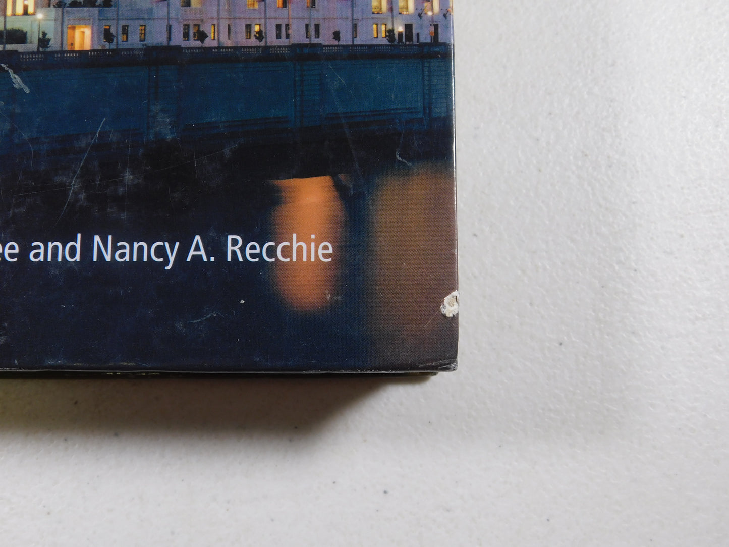 AIA Guide to Columbus by Jeffrey T. Darbee and Nancy A. Recchie