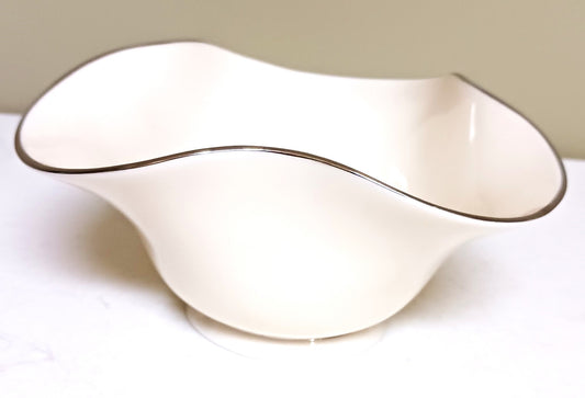 Lenox Wavy Edge Bowl