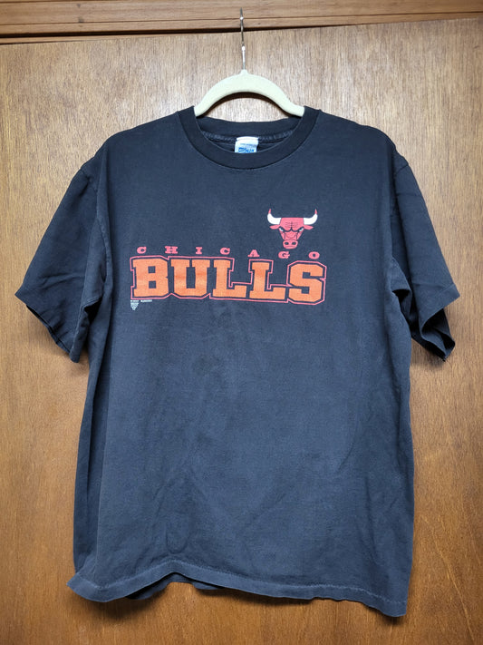 Chicago Bulls NBA Basketball Tshirt Black Size 18-20