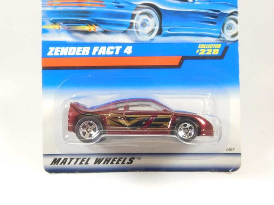 Hot Wheels Zender Fact 4 Collector #228