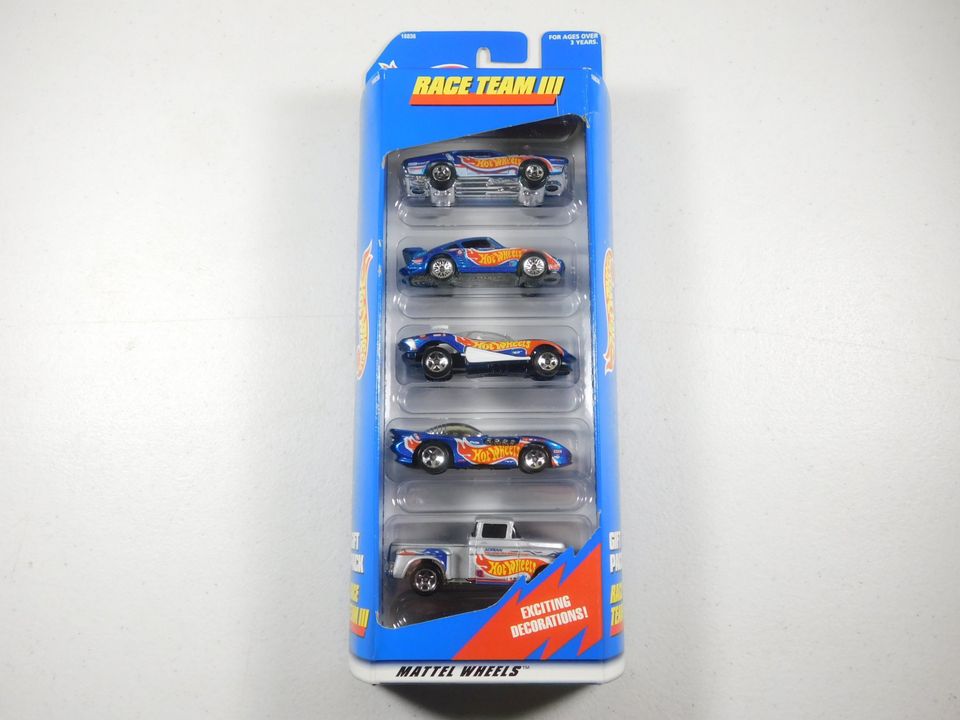 Hot Wheels Race Team III Gift Pack