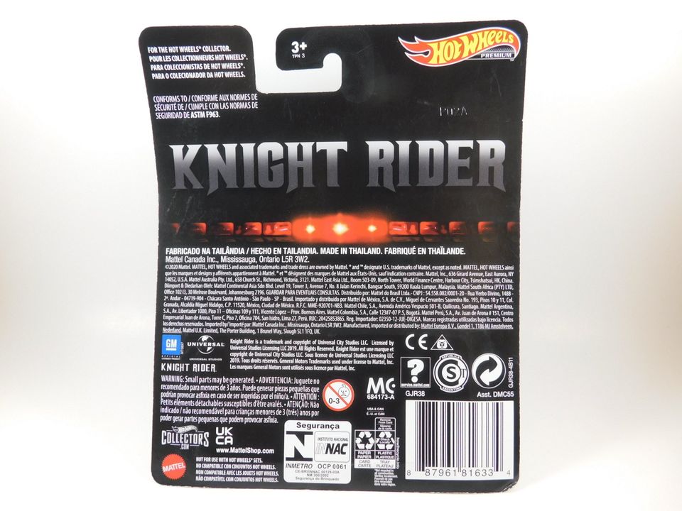 Hot Wheels Knight Rider K.I.T.T. Super Pursuit Mode with Real Riders