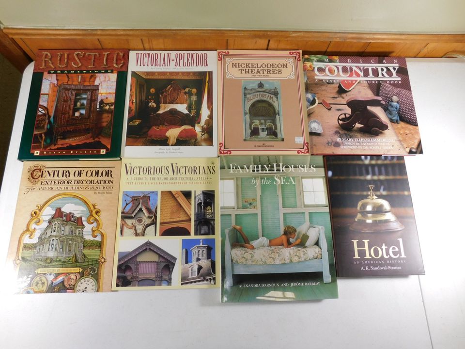 8 Books - Rustic Traditions, Victorian, Nickelodeon, Family Houses by the Sea